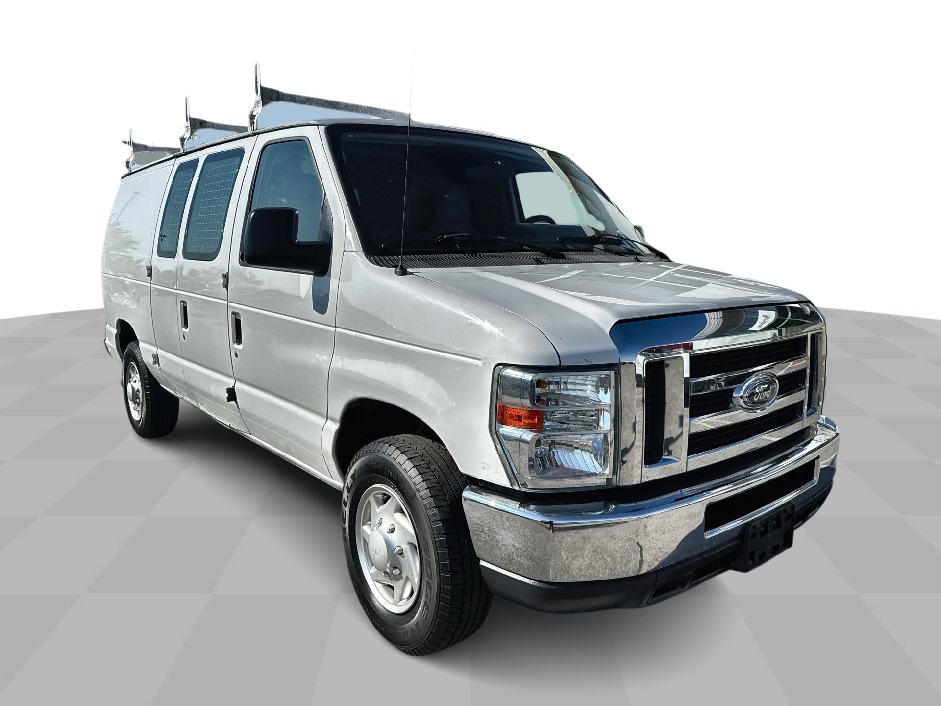 2014 Ford E-250 photo 2