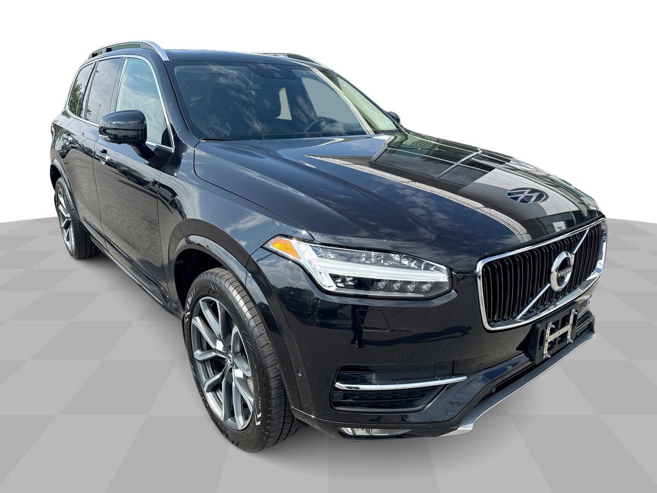 Used 2017 Volvo XC90 Momentum with VIN YV4A22PK1H1105313 for sale in Perrysburg, OH