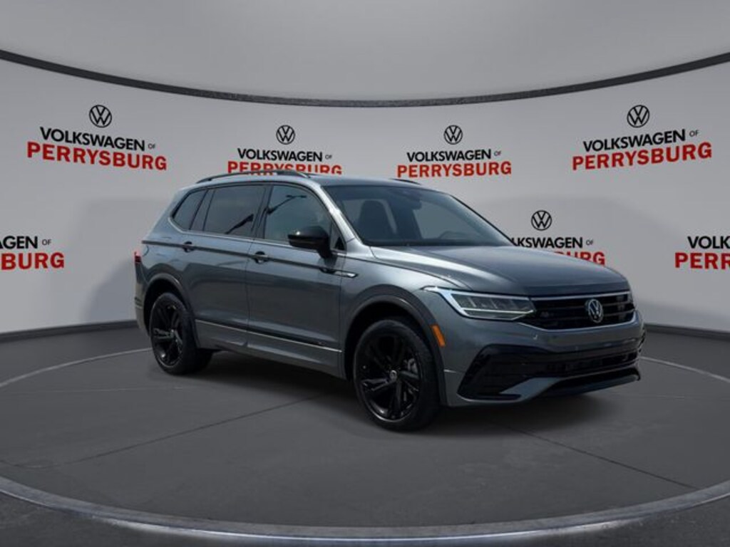 Certified 2023 Volkswagen Tiguan 2.0T SE R-Line Black SUV