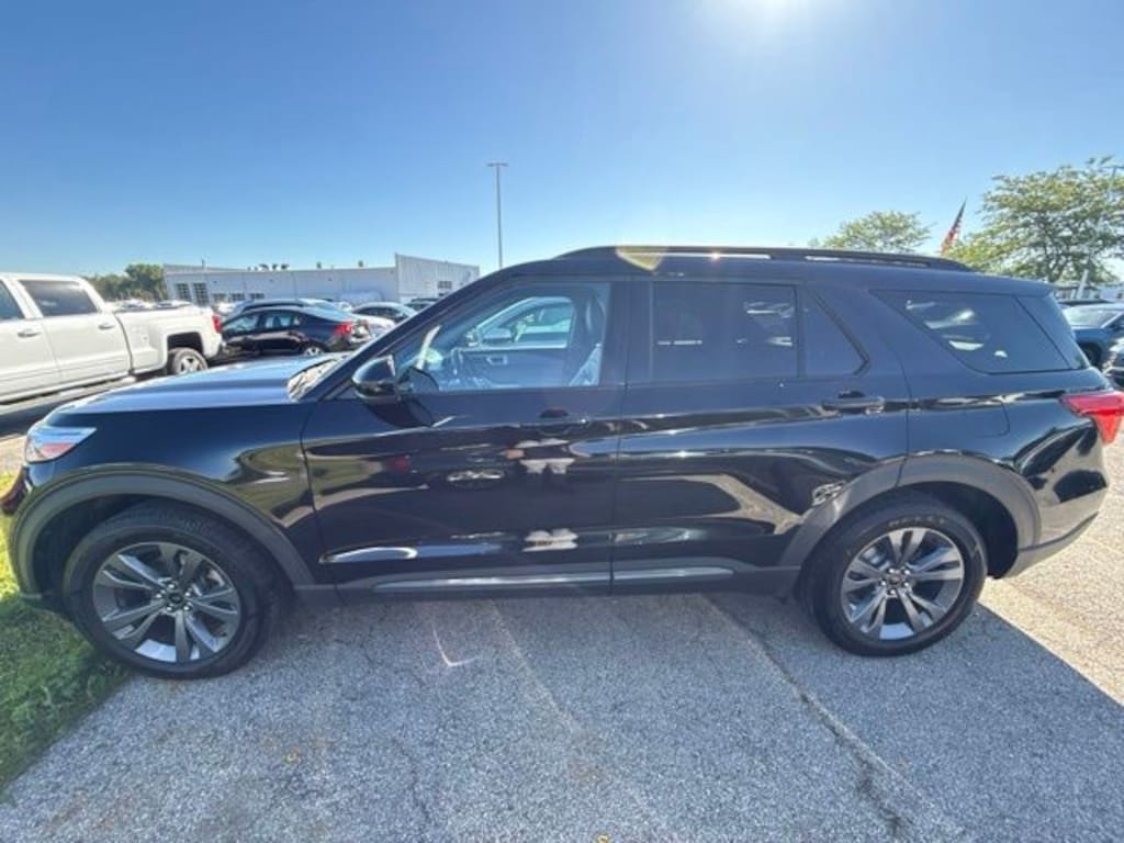 Certified 2022 Ford Explorer XLT SUV