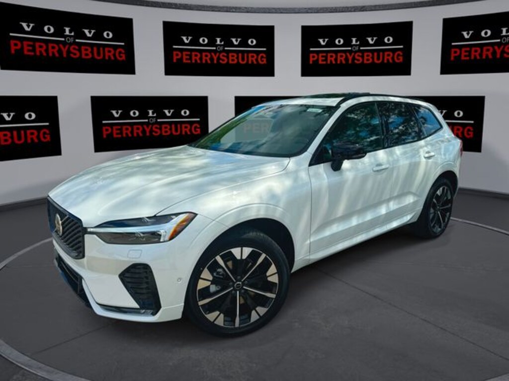 New 2026 Volvo XC60 B5 Plus SUV