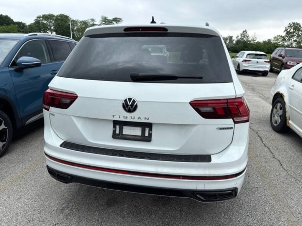 Used 2022 Volkswagen Tiguan 2.0T SE R-Line Black SUV