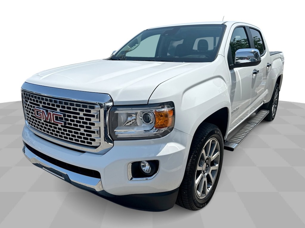 Used 2018 GMC Canyon Denali 4WD Crew w/ Driver Alert Pkg Truck Crew Cab