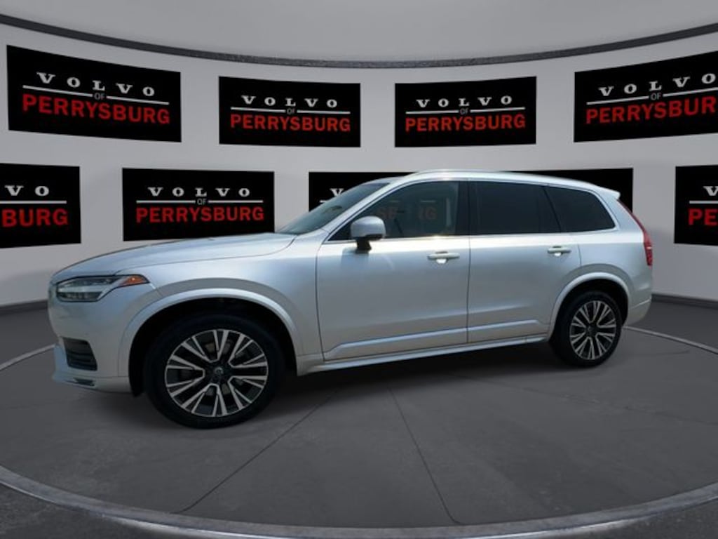 Used 2020 Volvo XC90 T5 Momentum SUV