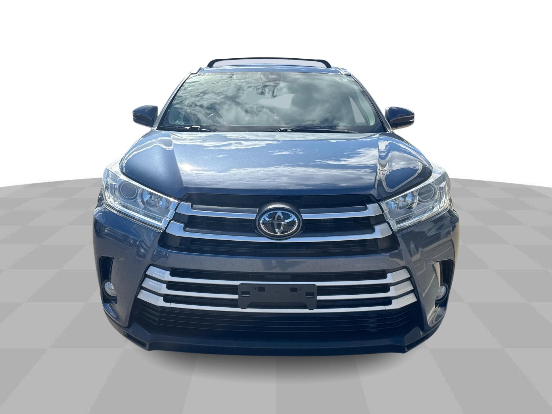2017 Toyota Highlander SE photo 2
