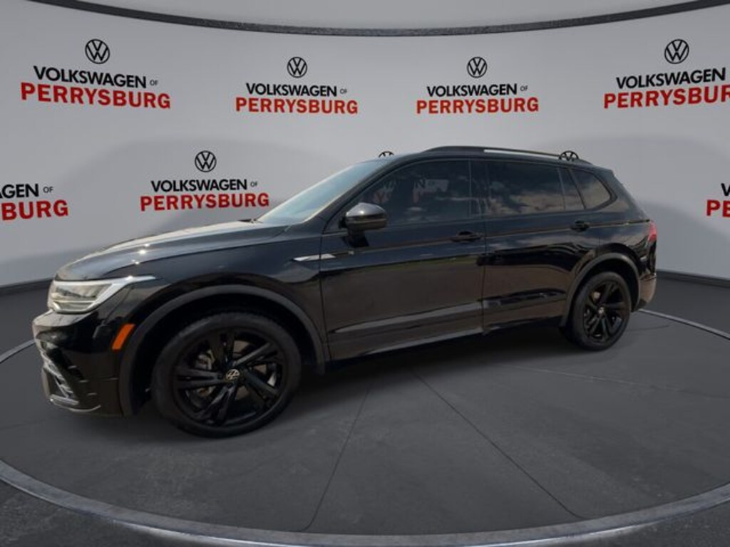 Certified 2023 Volkswagen Tiguan 2.0T SE R-Line Black w/ IQ Drive & Pano Moon SUV