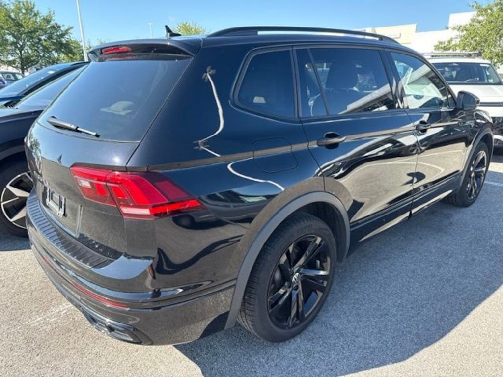 Used 2023 Volkswagen Tiguan 2.0T SE R-Line Black w/ Panoramic Moon SUV