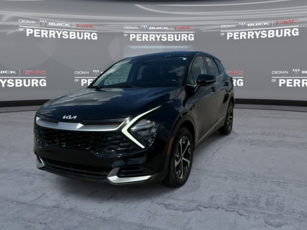 Used 2023 Kia Sportage EX SUV