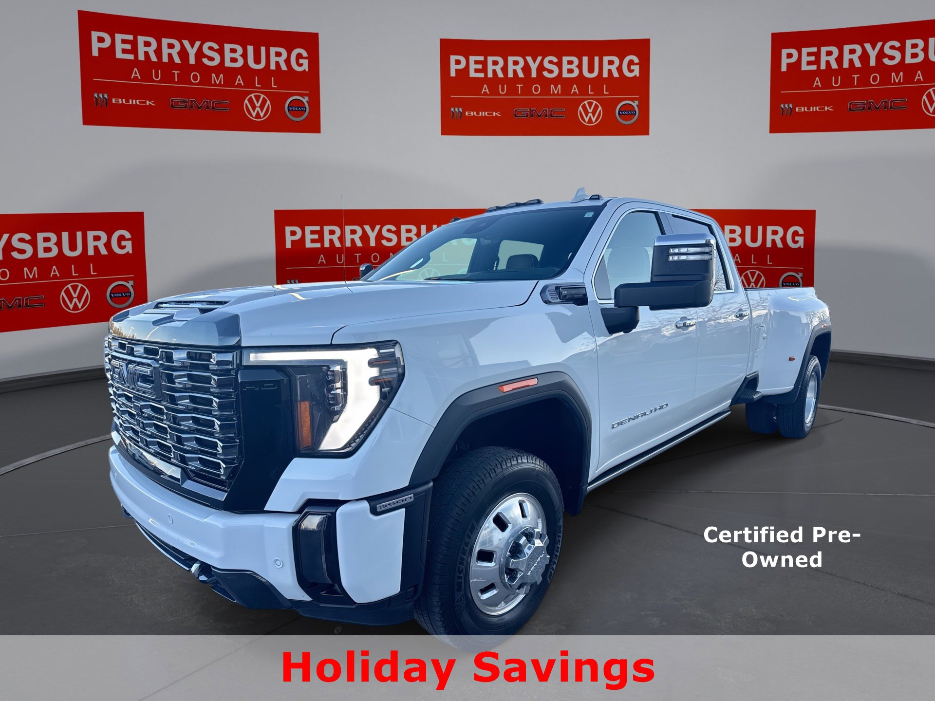 2024 GMC Sierra 3500HD Denali Ultimate's photo