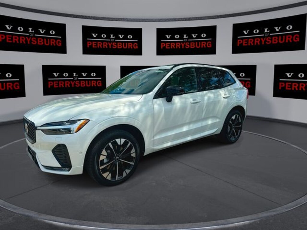 New 2026 Volvo XC60 B5 Plus SUV