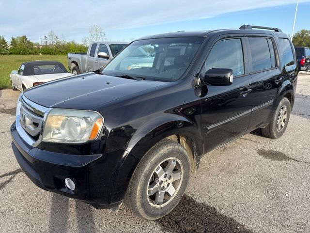 2011 Honda Pilot Touring 4WD w/ NAVI and RES's photo