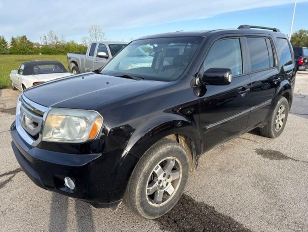 Used 2011 Honda Pilot Touring SUV