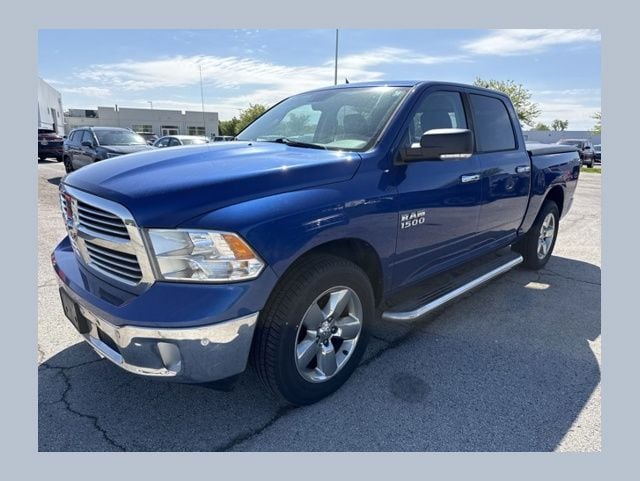 2015 RAM 1500's photo