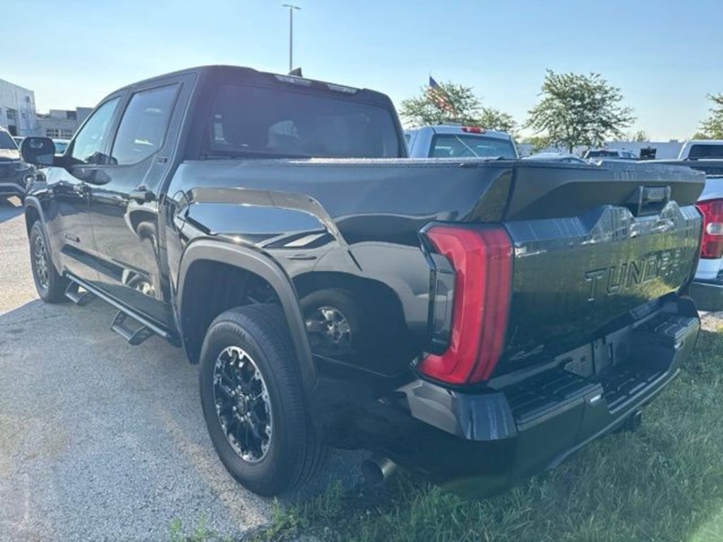 Used 2025 Toyota Tundra SR5 4WD Crewmax Truck