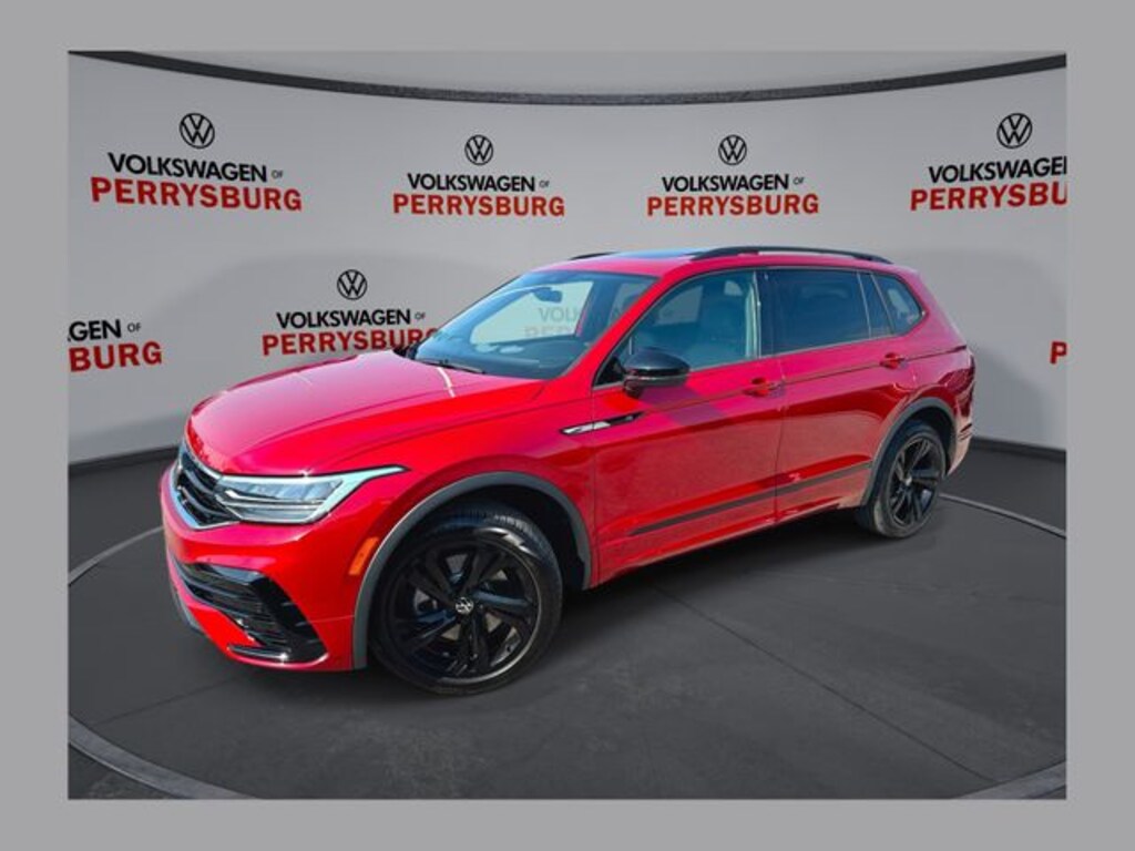 Certified 2024 Volkswagen Tiguan 2.0T SE R-Line Black 4motion w/ IQ Drive & Pano Mo SUV