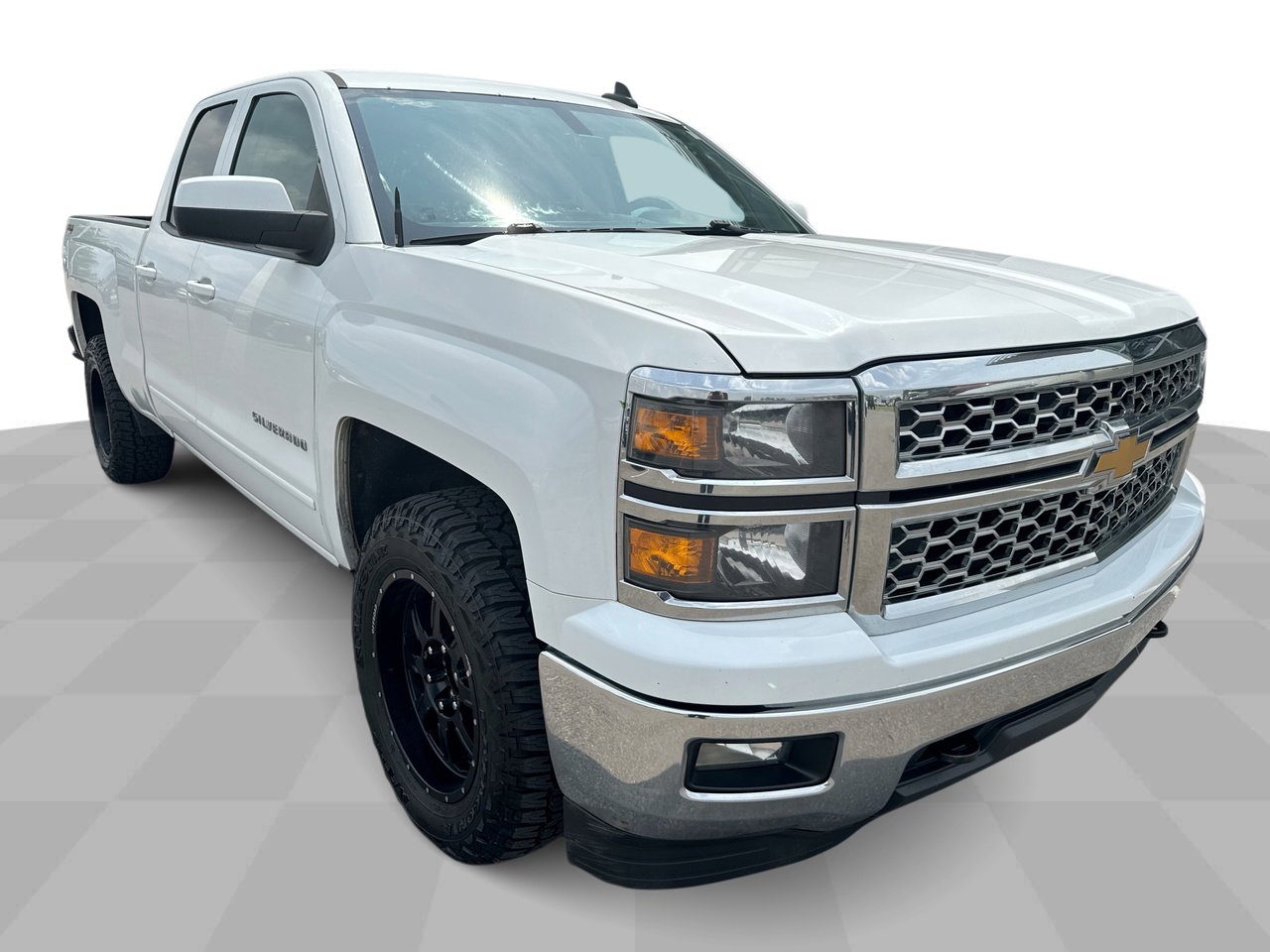 Used 2015 Chevrolet Silverado 1500 LT with VIN 1GCVKREH1FZ298159 for sale in Perrysburg, OH