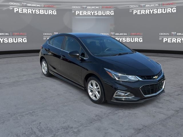 Used 2017 Chevrolet Cruze LT with VIN 3G1BD6SM1HS560378 for sale in Perrysburg, OH