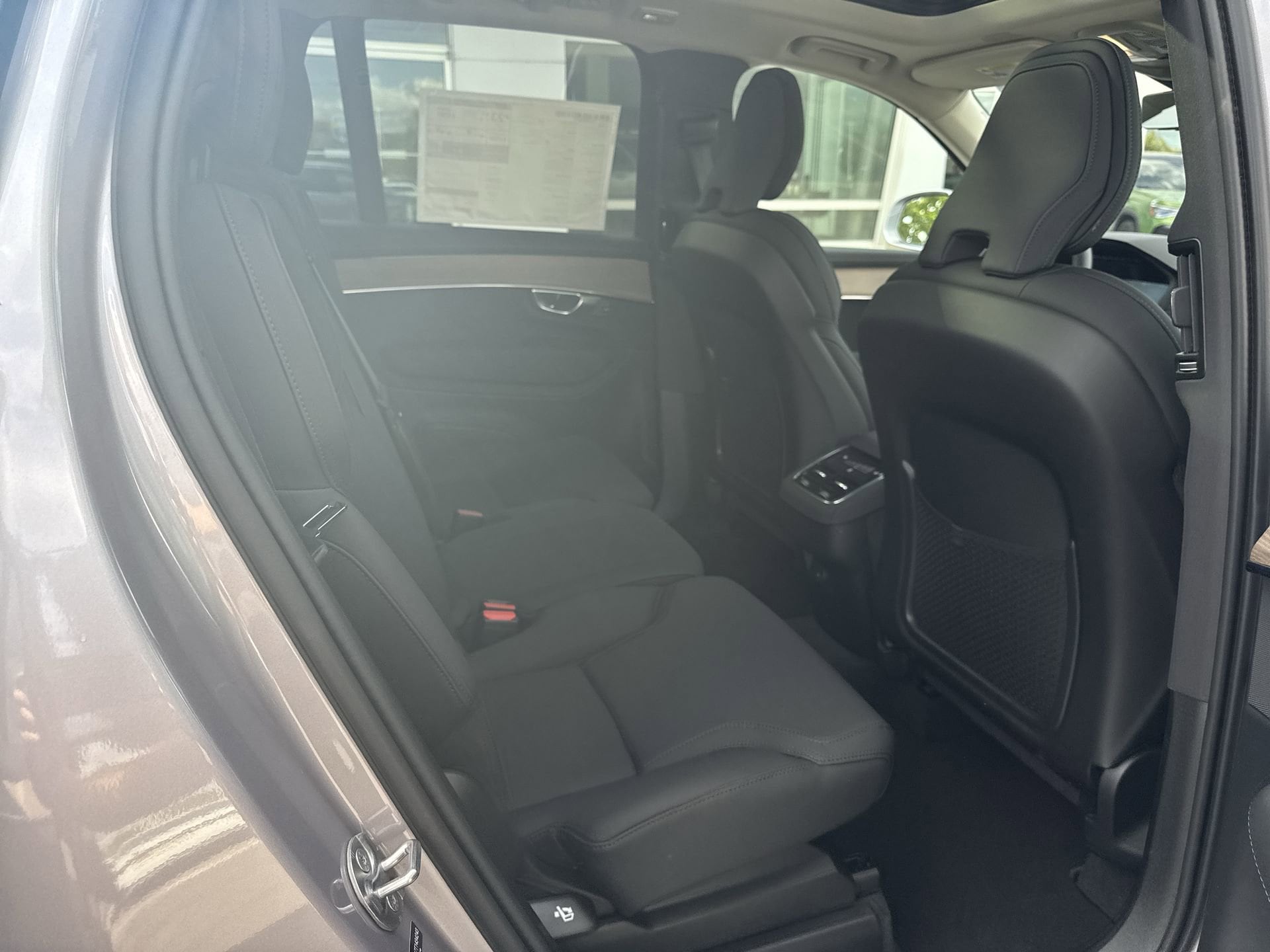 2026 Volvo XC90 Core - Photo 25