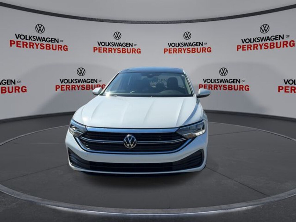 Certified 2023 Volkswagen Jetta 1.5T SE Sedan