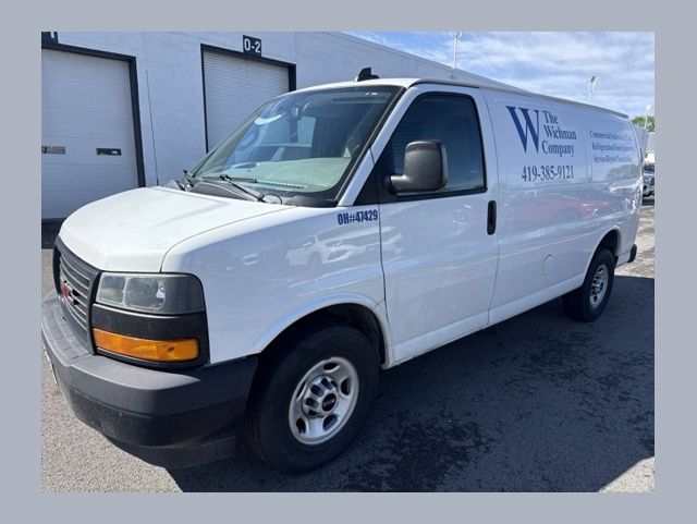 2019 GMC Savana 2500's photo