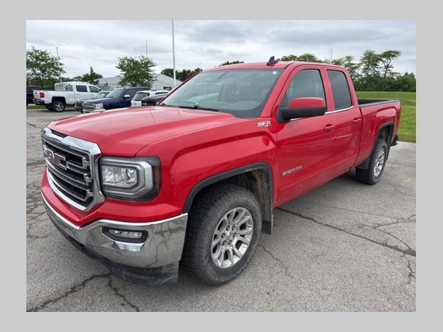 2018 GMC Sierra 4WD Double Cab Standard Box SLE's photo