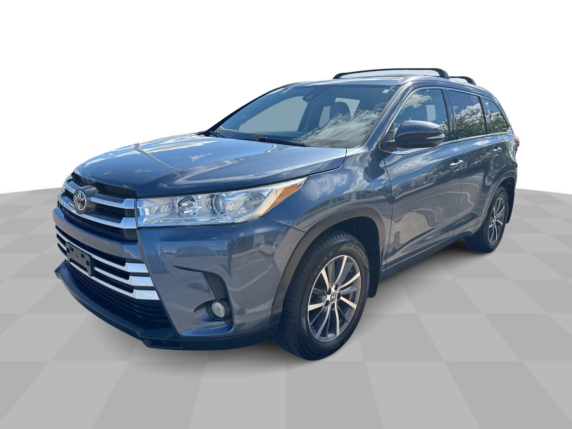 2017 Toyota Highlander SE photo 3