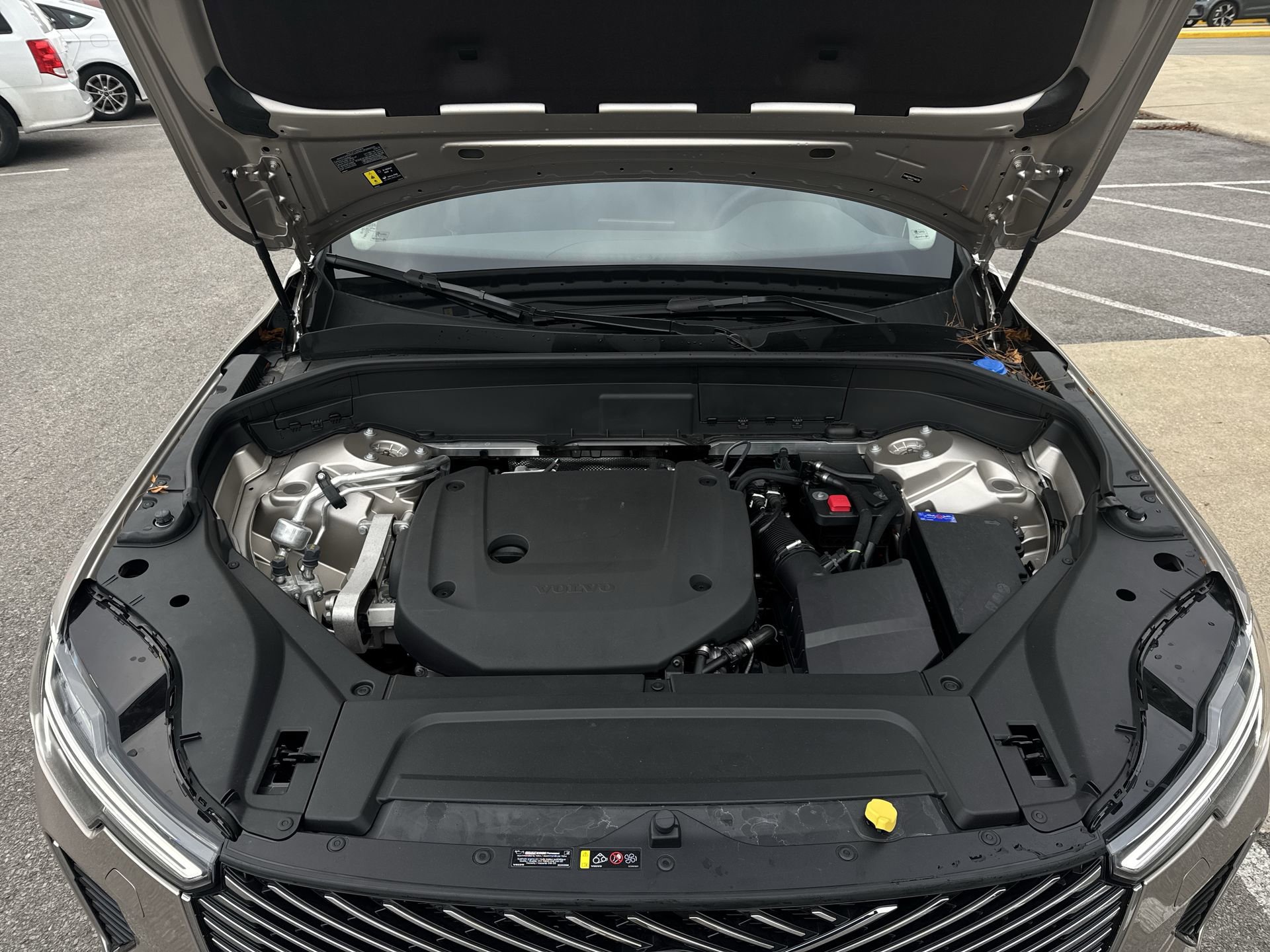 2026 Volvo XC90 Plus - Photo 31
