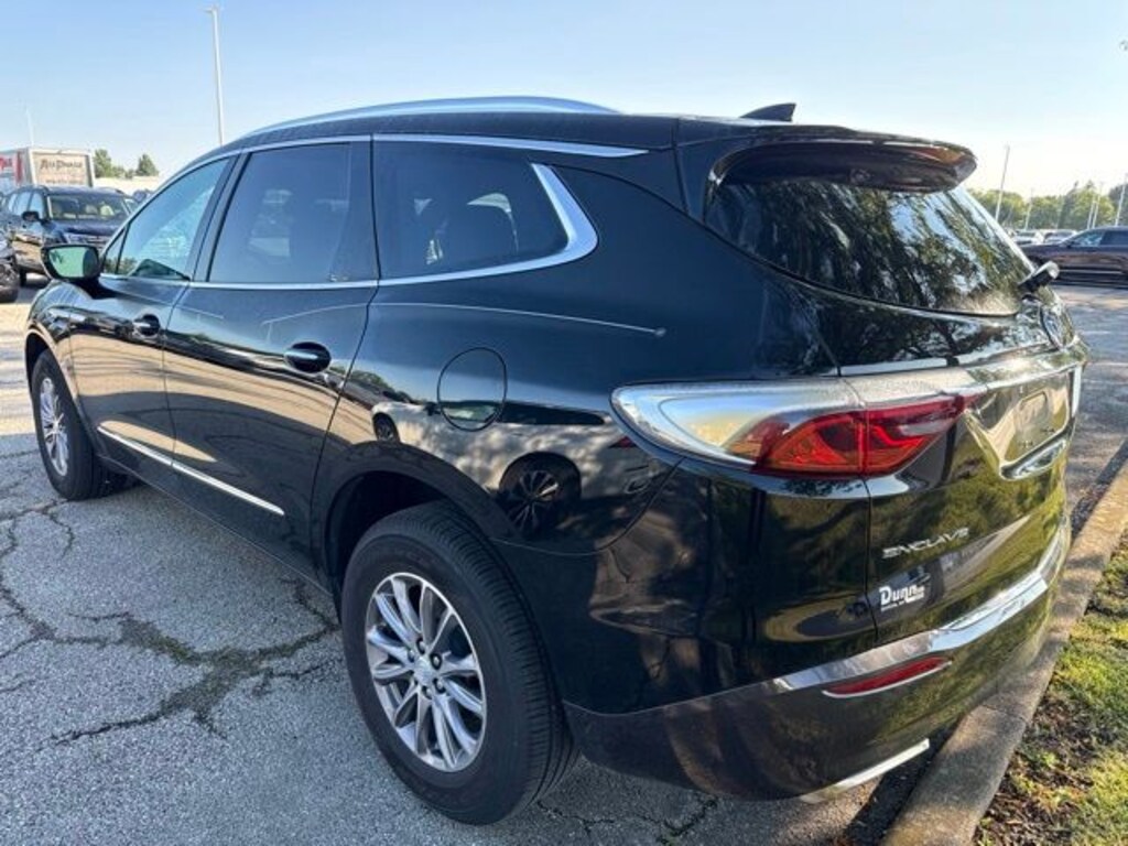 Used 2022 Buick Enclave Essence SUV
