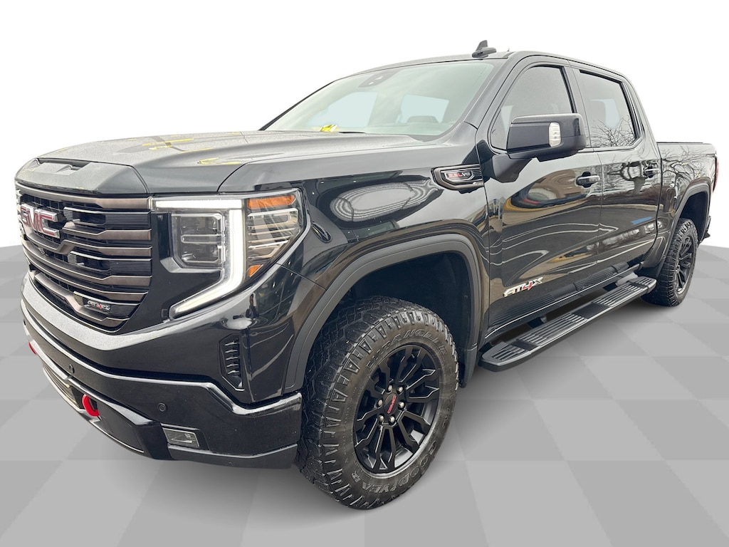 Used 2022 GMC Sierra 1500 AT4X 4WD Crew w/ 6.2L & Off-Road Suspension Truck Crew Cab
