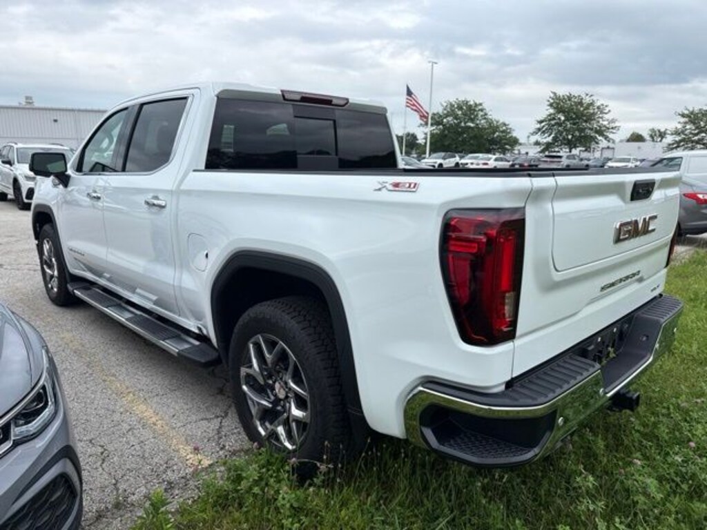 Certified 2025 GMC Sierra 1500 SLT Truck