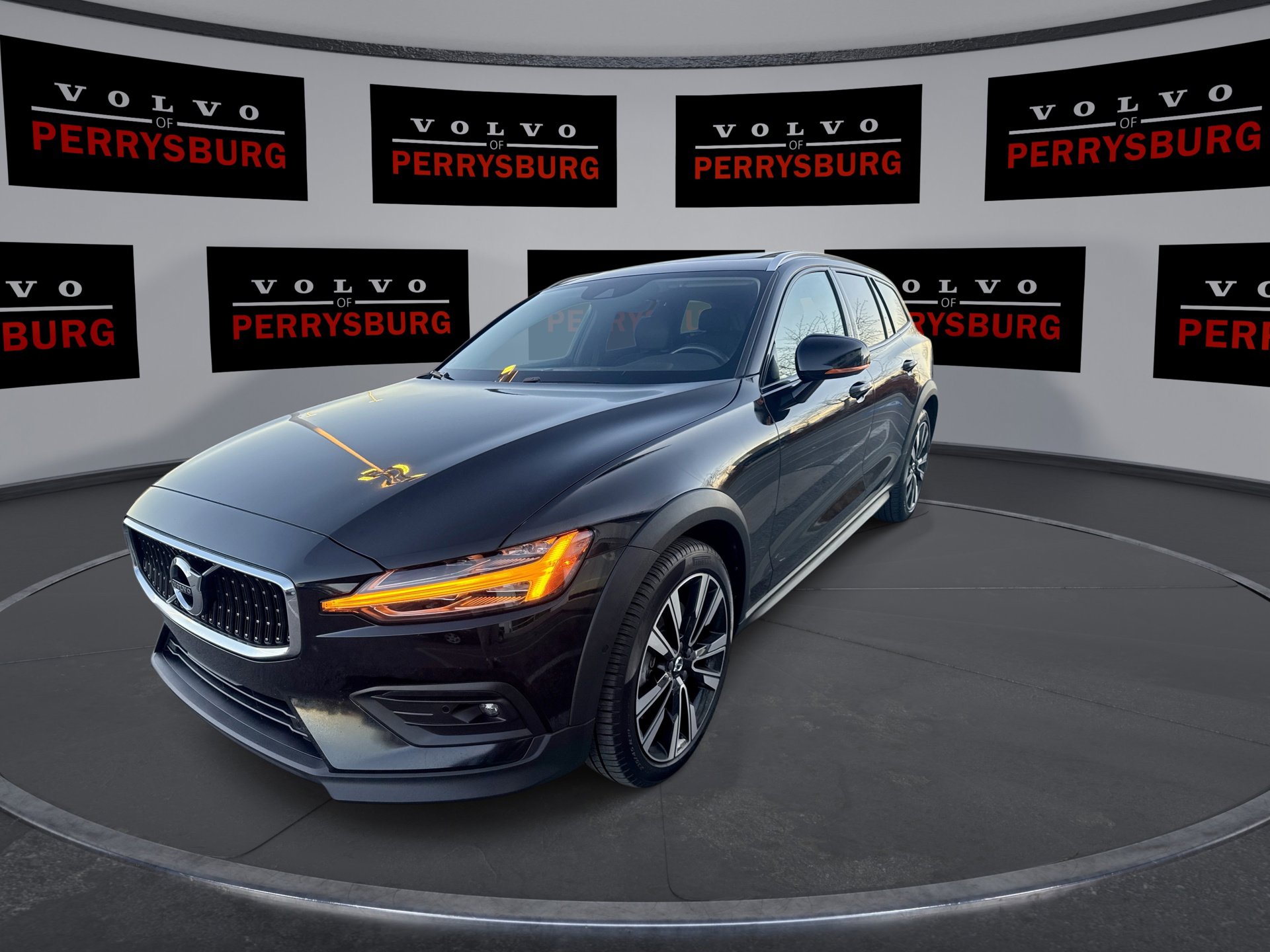 2021 Volvo V60 Cross Country T5 AWD photo 4