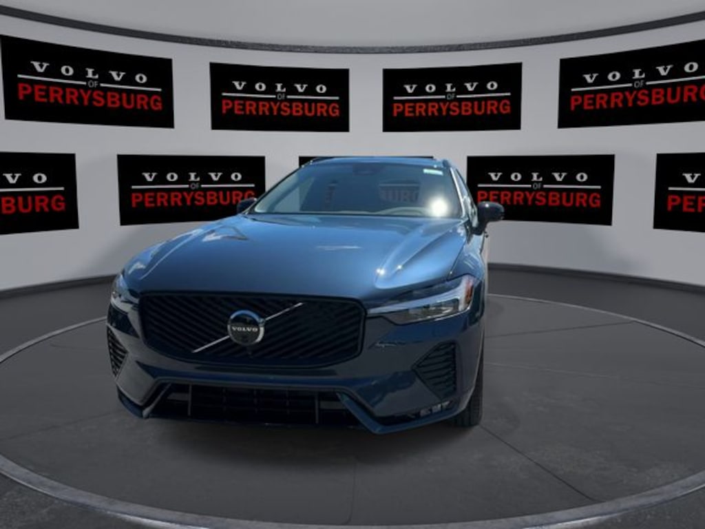 New 2026 Volvo XC60 B5 Plus SUV