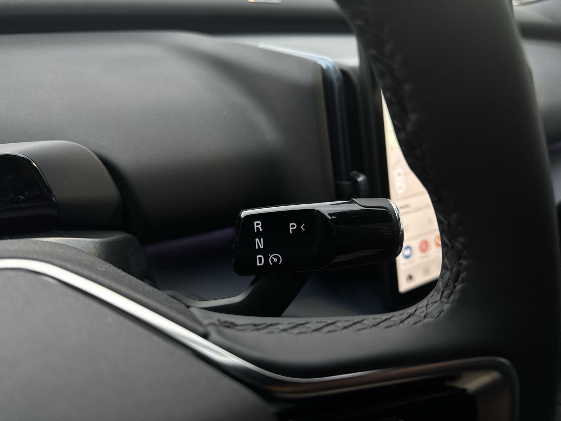 2026 Volvo EX30 Ultra - Photo 16