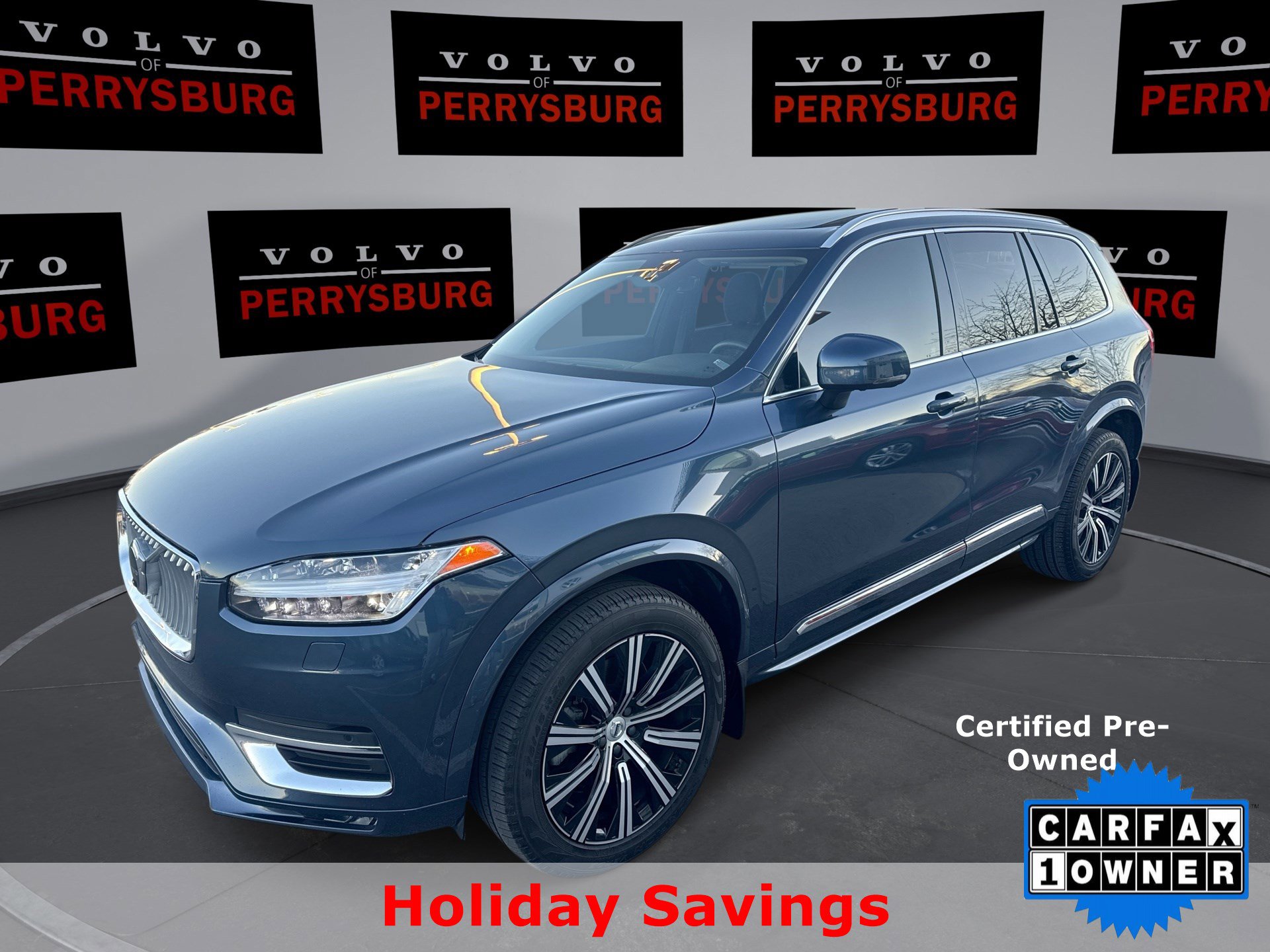 2023 Volvo XC90 Plus's photo