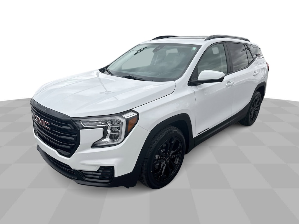 Used 2022 GMC Terrain SLE Elevation Edition w/ Pro Safety Plus Pkg & Pan SUV