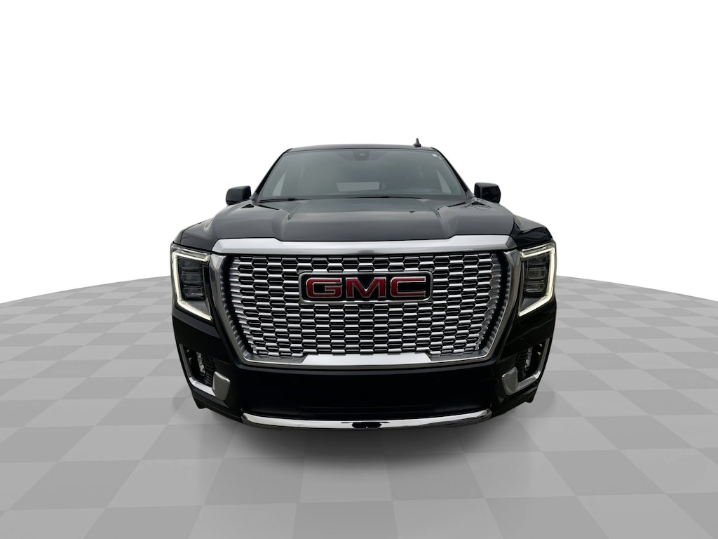 Used 2021 GMC Yukon XL Denali 4WD w/ Premium Pkg & Rear Entertainment SUV