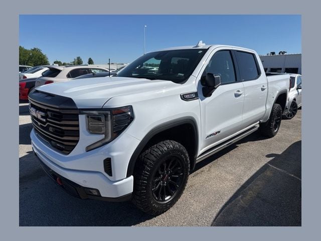 2022 GMC Sierra 4WD Crew Cab Short Box AT4X's photo