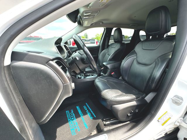 Photo 19