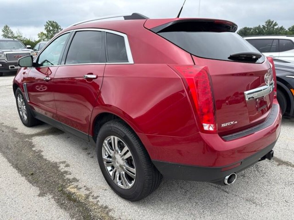 Used 2014 Cadillac SRX Luxury SUV