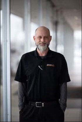 Staff member Keith Young from ID_8bd22b33a1e8