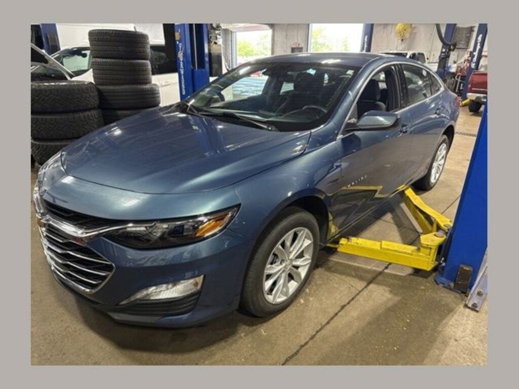 Used 2024 Chevrolet Malibu LT Sedan