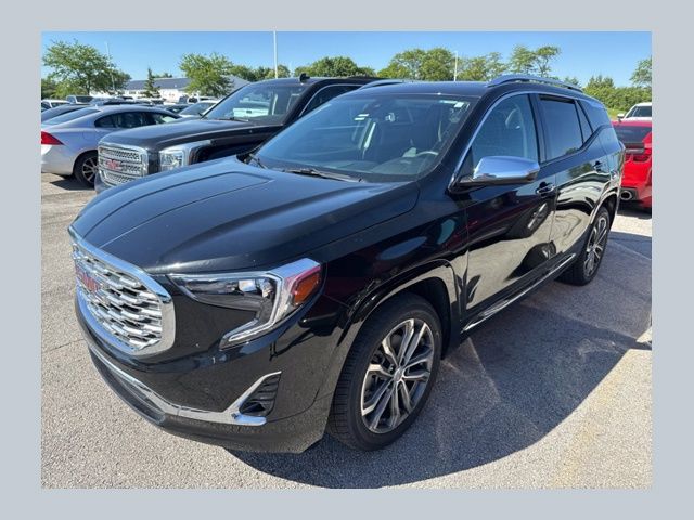2020 GMC Terrain Denali FWD's photo