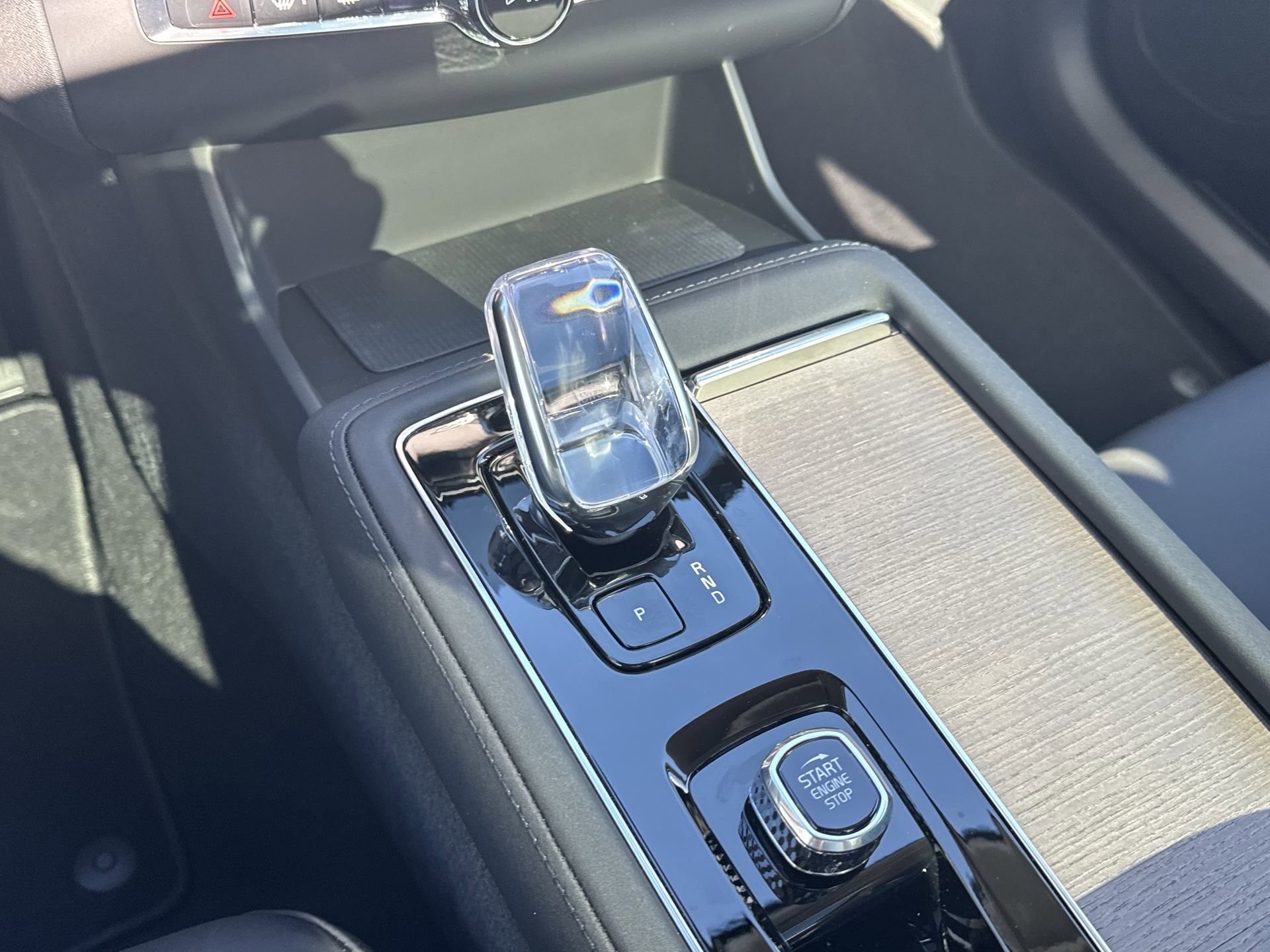2026 Volvo XC90 Plus - Photo 15