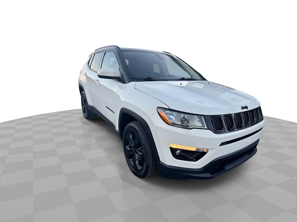Used 2018 Jeep Compass Altitude 4WD Special Edition w/ Cold Weather Pkg SUV