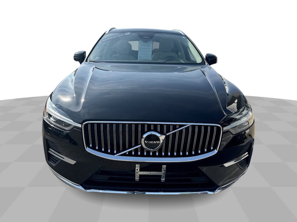 Certified 2023 Volvo XC60 Recharge Plug-In Hybrid AWD Plus Bright Theme w/ Climate Pkg & Panoramic M SUV