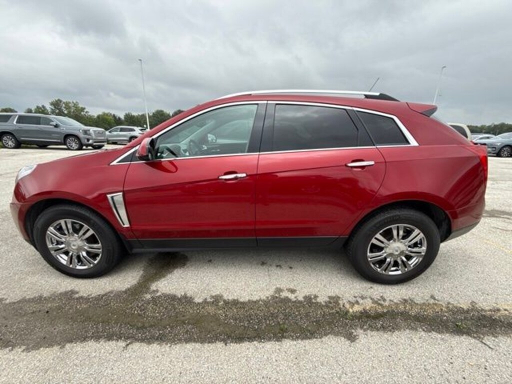 Used 2014 Cadillac SRX Luxury SUV