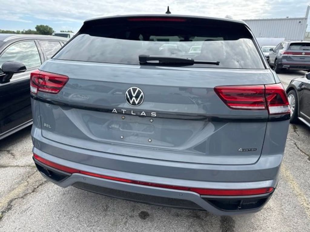 Certified 2023 Volkswagen Atlas Cross Sport 2.0T SEL R-Line SUV
