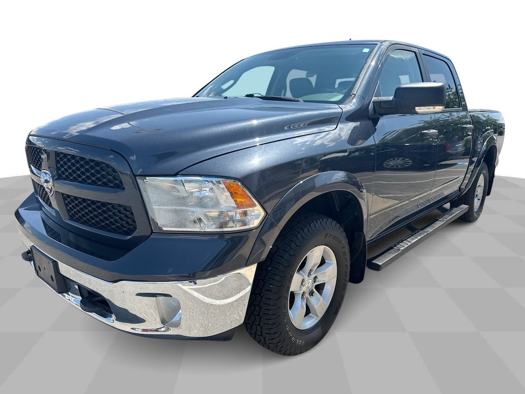 Used 2015 Ram 1500 Outdoorsman 4WD Crew w/ Luxury Pkg & Apple CarPlay Truck Crew Cab