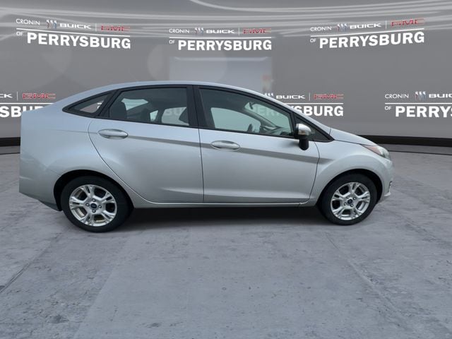 Used 2014 Ford Fiesta SE with VIN 3FADP4BJ3EM120959 for sale in Perrysburg, OH