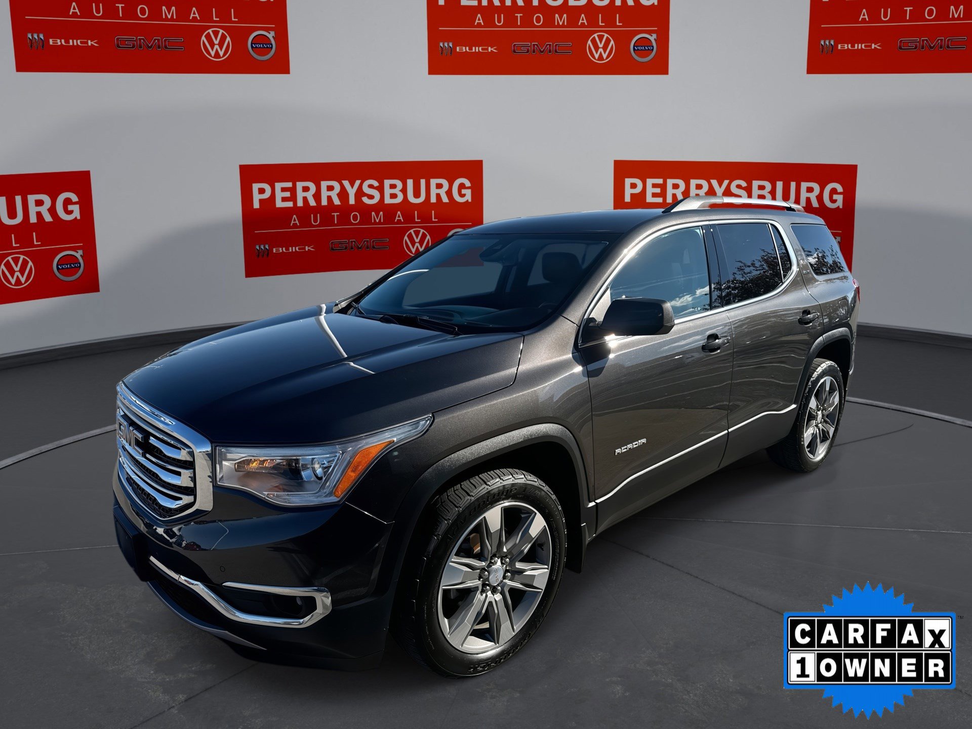 2018 GMC Acadia SLT-2's photo